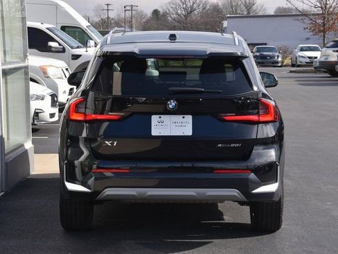 Used 2025 BMW X1 xDrive28i image 8