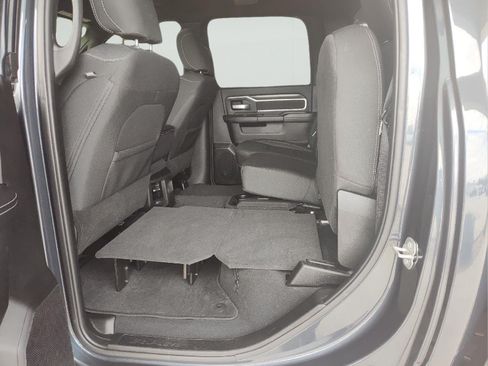 Used 2025 RAM 2500 Big Horn AWD/4WD image 9