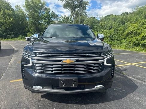 Used 2024 Chevrolet Tahoe Premier AWD/4WD image 2