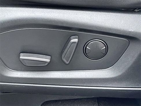 Used 2023 Ford Explorer ST-Line w/ Class IV Trailer Tow Package image 22