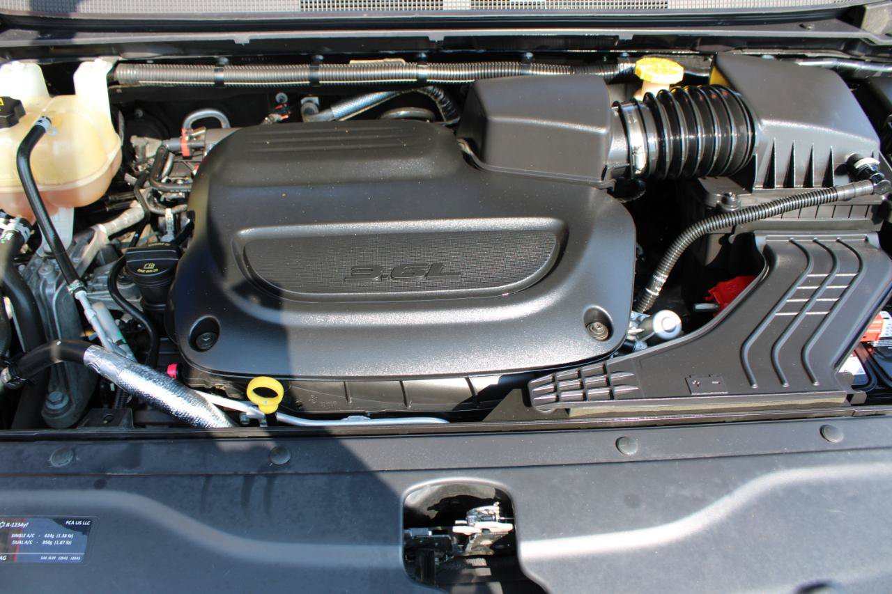 Used 2019 Chrysler Pacifica Limited FWD image 56