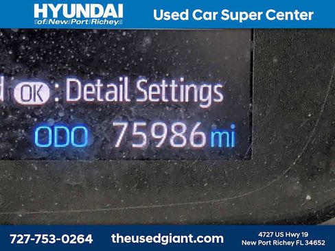 Used 2021 Toyota Corolla LE FWD image 31
