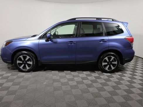Used 2018 Subaru Forester 2.5i Premium w/ All-Weather Package image 8