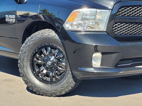 Used 2016 RAM 1500 Express image 9