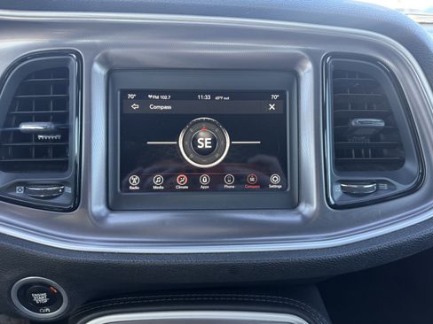 Used 2022 Dodge Challenger GT image 17