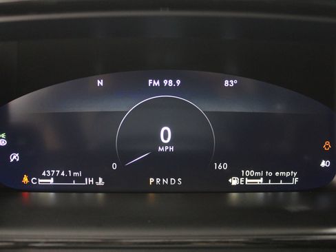 Used 2022 Lincoln Nautilus Reserve AWD/4WD image 34