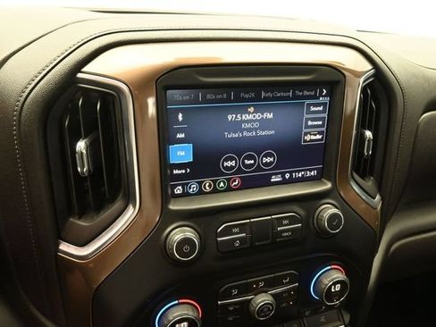 Used 2019 Chevrolet Silverado 1500 High Country w/ Technology Package AWD/4WD image 44