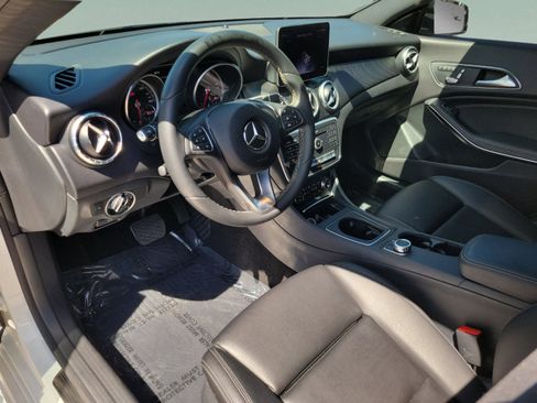 Used 2018 Mercedes-Benz CLA 250 image 15