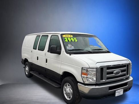 Used 2013 Ford E-250 and Econoline 250 w/ PWR Group RWD image 6