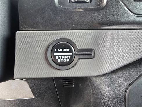 Used 2023 Ford Bronco Black Diamond AWD/4WD image 18