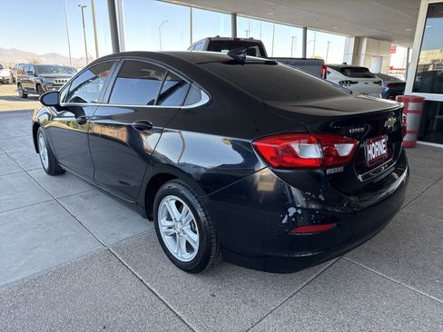 Used 2018 Chevrolet Cruze LT w/ LT Fleet Convenience Package image 6
