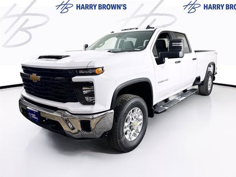 New 2026 Chevrolet Silverado 3500 W/T AWD/4WD image 1