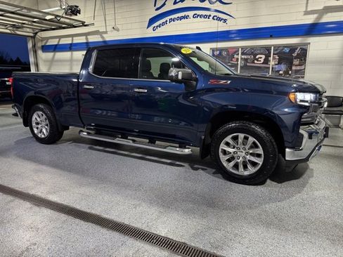 Used 2020 Chevrolet Silverado 1500 LTZ w/ LTZ Premium Package image 14