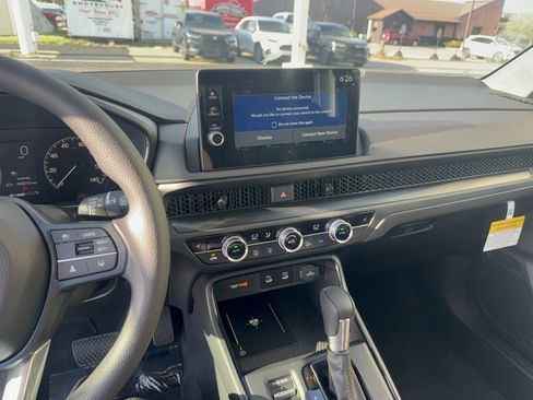 New 2026 Honda CR-V EX image 14