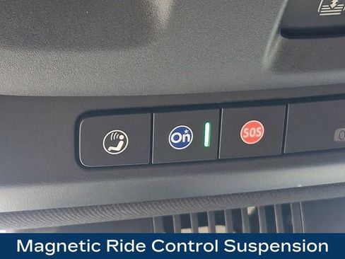 Used 2025 GMC Yukon Denali Ultimate image 18