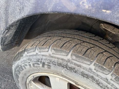 Used 2007 Mitsubishi Outlander ES image 6