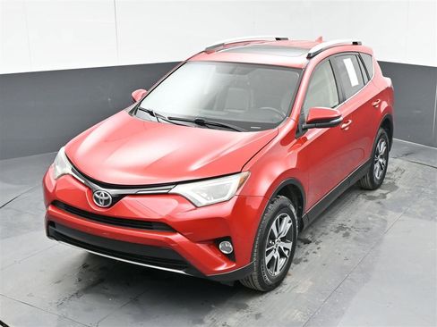 Used 2016 Toyota RAV4 XLE image 20
