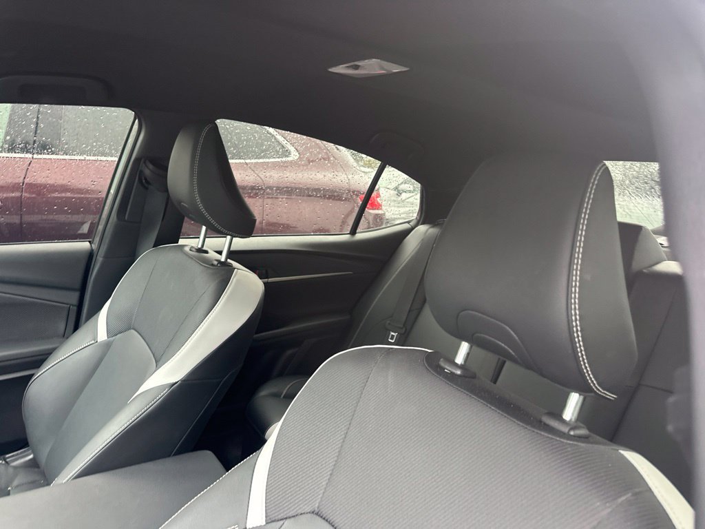 Used 2025 Toyota Camry SE FWD image 3