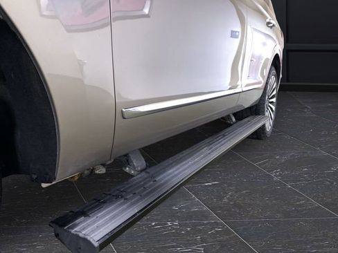 Used 2019 Lincoln Navigator Reserve w/ Cargo Package image 39