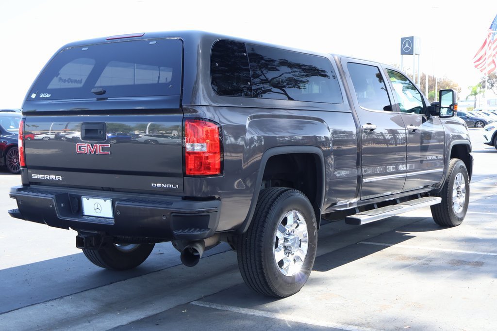 Used 2015 GMC Sierra 2500 Denali w/ Duramax Plus Package AWD/4WD image 4