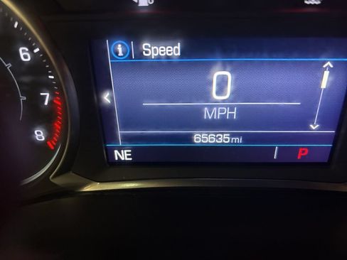Used 2021 GMC Acadia SLE w/ Driver Convenience Package AWD/4WD image 14