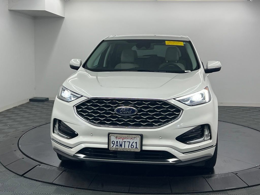 Used 2022 Ford Edge Titanium w/ Equipment Group 301A AWD/4WD image 4