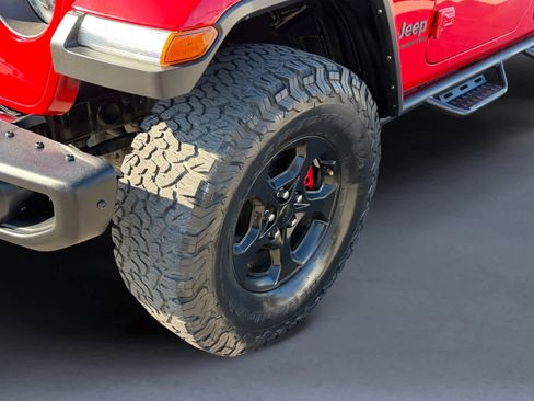 Used 2021 Jeep Gladiator Rubicon image 8
