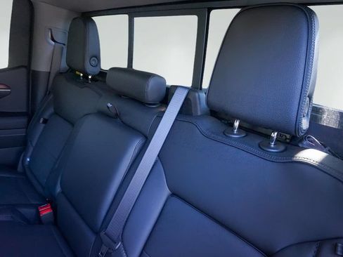 Used 2024 GMC Sierra 1500 Denali w/ Denali Reserve Package AWD/4WD image 25