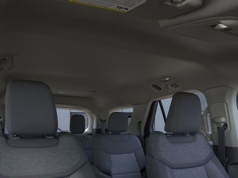 New 2026 Ford Explorer Active RWD image 26