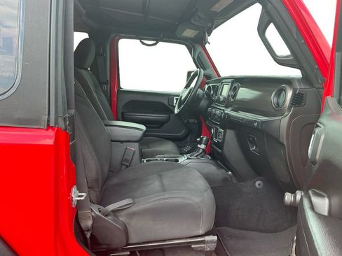 Used 2021 Jeep Wrangler Sport AWD/4WD image 22