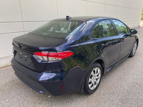 Used 2022 Toyota Corolla LE image 7