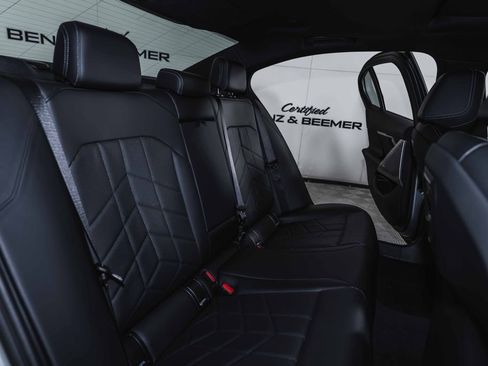 Used 2026 BMW 530i 530i w/ M Sport Package image 32