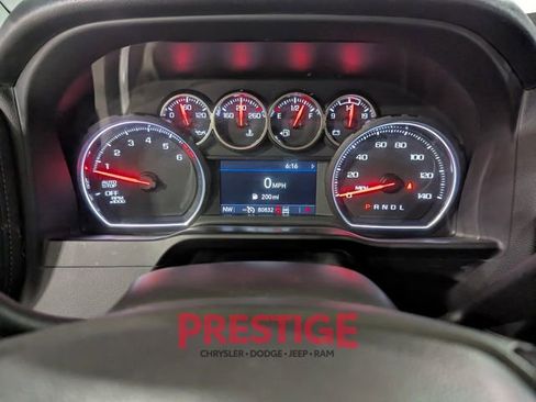 Used 2021 Chevrolet Silverado 1500 LT Trail Boss w/ Convenience Package II image 18