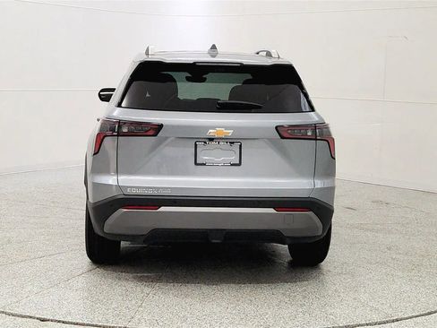 New 2026 Chevrolet Equinox LT AWD/4WD image 6