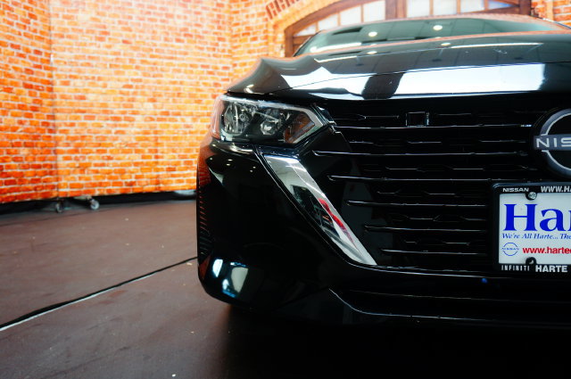 Certified 2025 Nissan Sentra S FWD image 57
