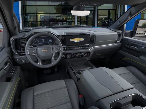 New 2026 Chevrolet Silverado 2500 ZR2 AWD/4WD image 15