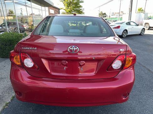Used 2010 Toyota Corolla LE FWD image 23