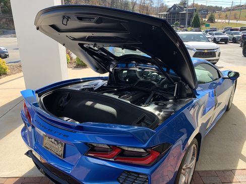 Used 2024 Chevrolet Corvette Stingray Coupe w/ Z51 Performance Package image 40