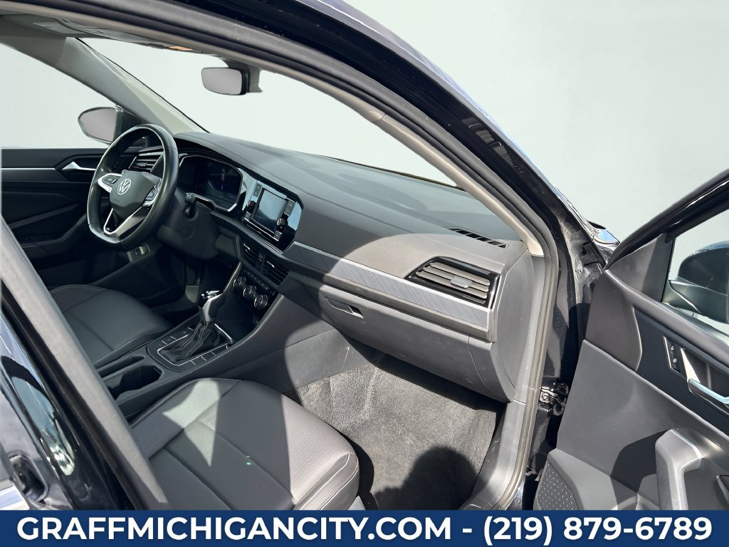 Used 2024 Volkswagen Jetta SE FWD image 27