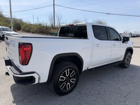 Used 2025 GMC Sierra 1500 AT4 w/ AT4 Premium Package image 7