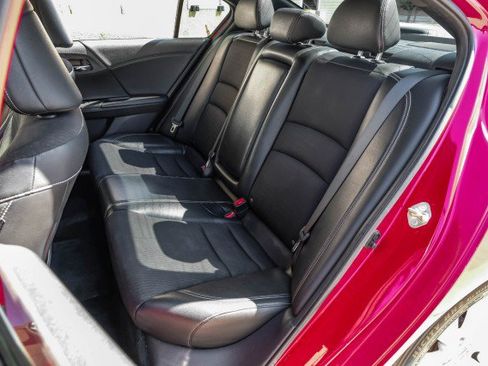 Used 2016 Honda Accord Sport image 49