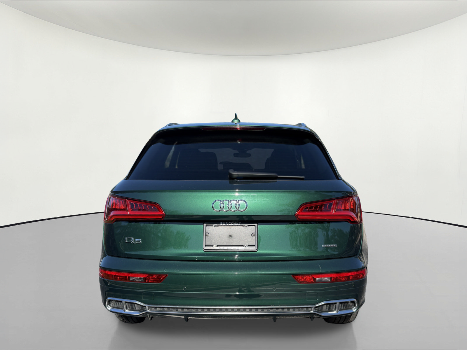 Used 2020 Audi Q5 e Prestige AWD/4WD image 11