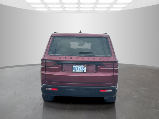 Certified 2025 Jeep Wagoneer Series II w/ Convenience Group I AWD/4WD image 6