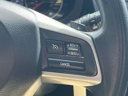 Used 2015 Subaru Crosstrek 2.0i Premium image 23