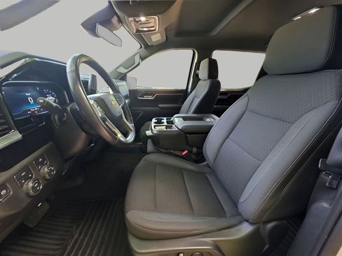 Used 2022 Chevrolet Silverado 1500 LT AWD/4WD image 15