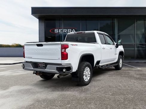 Used 2022 Chevrolet Silverado 2500 LT w/ Convenience Package AWD/4WD image 5