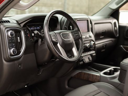 Used 2021 GMC Sierra 1500 Denali w/ Denali Premium Package image 9