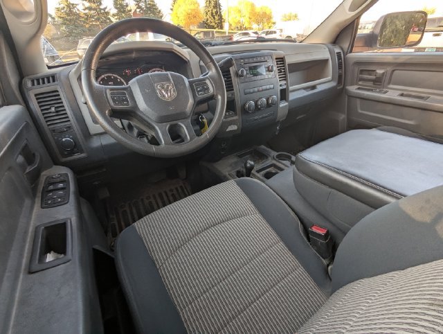 Used 2012 RAM 2500 ST w/ Chrome Appearance Group AWD/4WD image 2