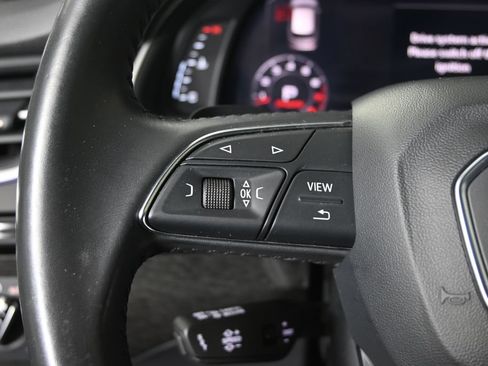 Used 2018 Audi Q7 3.0T Prestige AWD/4WD image 35