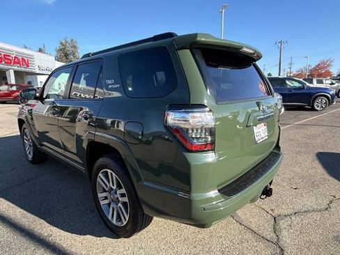 Used 2022 Toyota 4Runner TRD Sport w/ Technology Package image 6